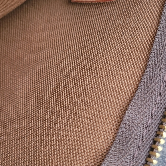 SOLD - Louis Vuitton x Stephen Sprouse Graffiti Pochette - Picture 4 of 7